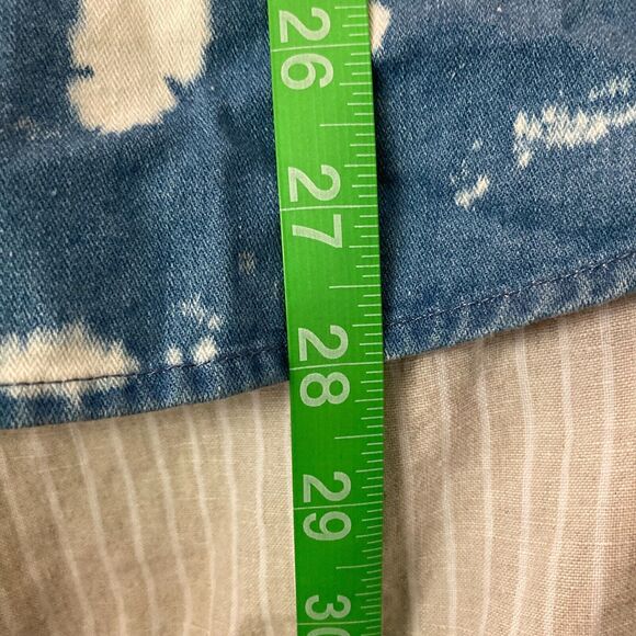 Urban Outfitters Shirt Mens Sz M Blue Cotton Bleach Splatter Denim Button Up - Picture 6 of 10